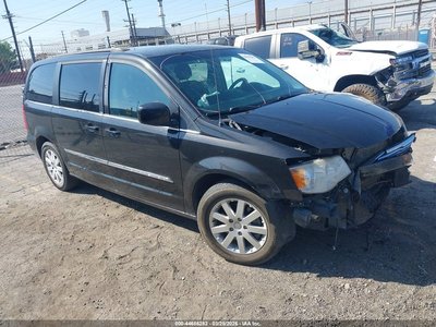 2C4RC1BG4ER****** 2014 Chrysler Town & Country