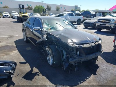2C3CA6CT2BH****** 2011 Chrysler 300C