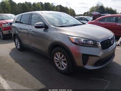 5XYPG4A39KG****** 2019 Kia Sorento