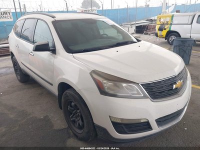 1GNKRFED2FJ****** 2015 Chevrolet Traverse