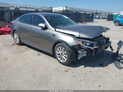 5XXGU4L33JG****** 2018 Kia Optima
