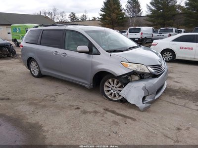 2013 Toyota Sienna