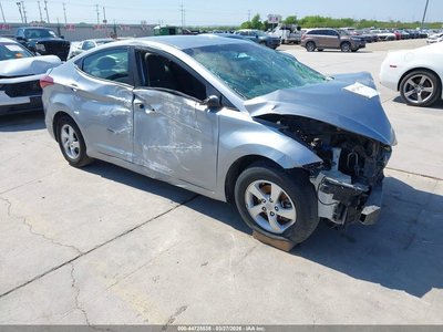 5NPDH4AE4FH****** 2015 Hyundai Elantra