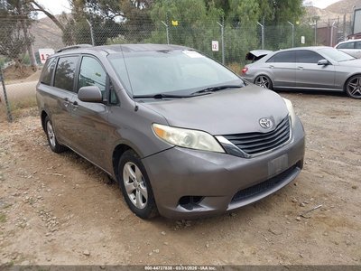 2011 Toyota Sienna