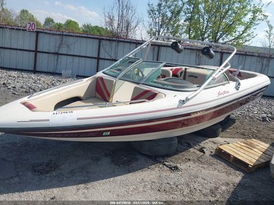 EJS0427***** 2002 Aztec Sunstar