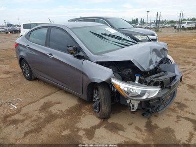 2016 Hyundai Accent