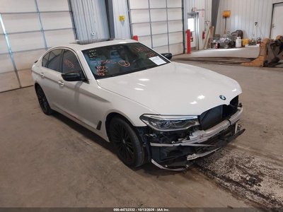 WBAJE7C37HG****** 2017 BMW 5 Series