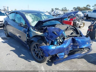 5YJ3E1EA2NF****** 2022 Tesla Model 3