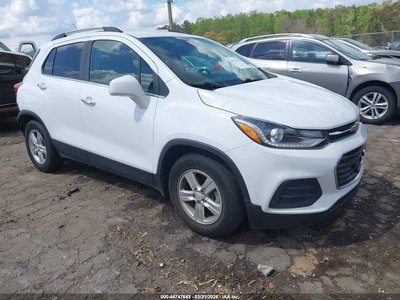 KL7CJLSBXJB****** 2018 Chevrolet Trax
