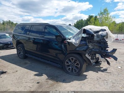 1GNSKDKD6PR****** 2023 Chevrolet Suburban