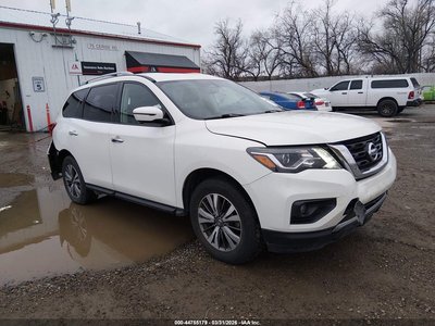 2020 Nissan Pathfinder