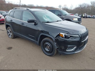 1C4PJMDX9KD****** 2019 Jeep Cherokee