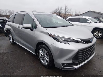 2025 Toyota Sienna