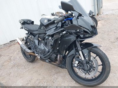 JYARM38E3RA****** 2024 Yamaha R7