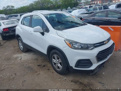 KL7CJNSB9JB****** 2018 Chevrolet Trax