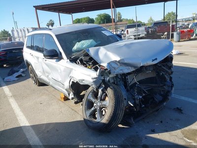 1C4RJJAG2N8****** 2022 Jeep Grand Cherokee Limited