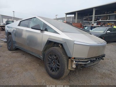 7G2CEHED4RA****** 2024 Tesla Cybertruck