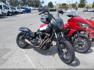 2015 Harley-Davidson Dyna Street Bob