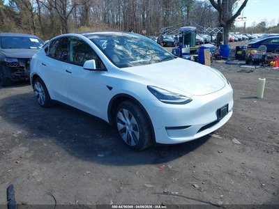 7SAYGDEE1NA****** 2022 Tesla Model Y