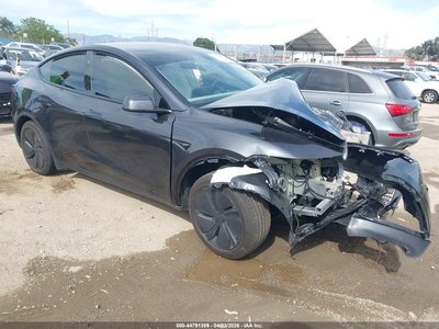 7SAYGDED9TF****** 2026 Tesla Model Y