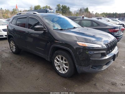 1C4PJMCB9JD****** 2018 Jeep Cherokee