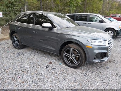 WA1A4AFY6J2****** 2018 Audi SQ5
