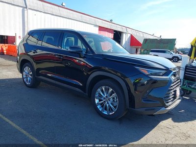 5TDAAAB59TS****** 2026 Toyota Grand Highlander