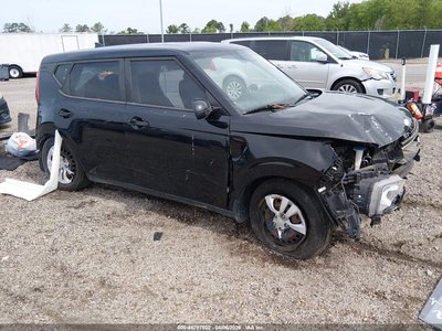 KNDJ23AU9L7****** 2020 Kia Soul