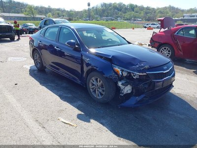 5XXGT4L35KG****** 2019 Kia Optima