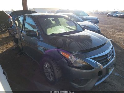 2018 Nissan Versa