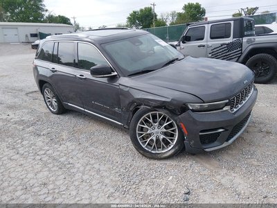 2022 Jeep Grand Cherokee