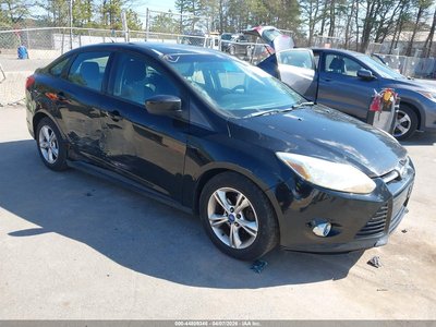 1FAHP3F28CL****** 2012 Ford Focus