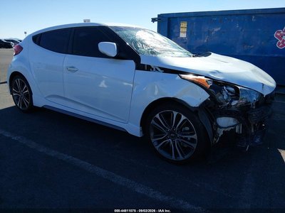 KMHTC6AE5HU****** 2017 Hyundai Veloster