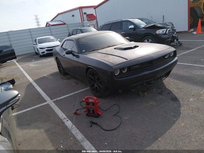 2C3CDZFJ2FH****** 2015 Dodge Challenger