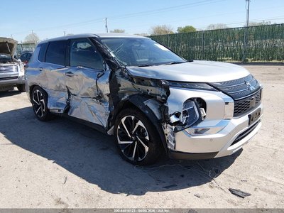 2024 Mitsubishi Outlander