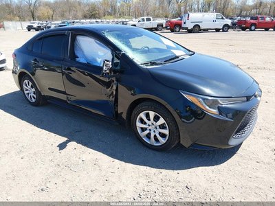 5YFEPMAE7NP****** 2022 Toyota Corolla