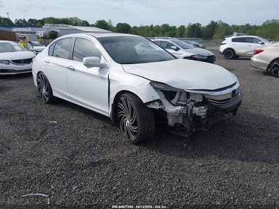 1HGCR2F97GA****** 2016 Honda Accord