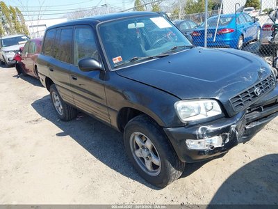 1999 Toyota RAV4