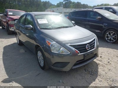 3N1CN7APXKL****** 2019 Nissan Versa