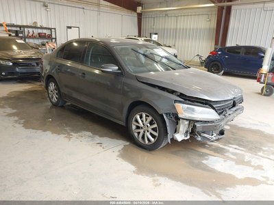 3VWDZ7AJ0BM****** 2011 Volkswagen Jetta