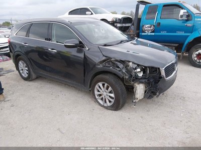 5XYPG4A38HG****** 2017 Kia Sorento