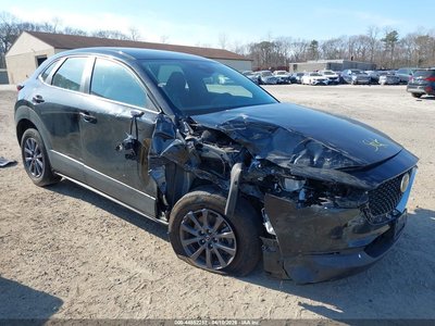 3MVDMBAMXRM****** 2024 Mazda CX-30