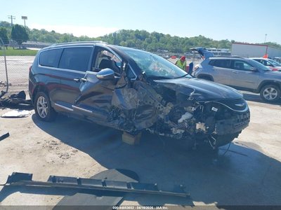 2C4RC1GG4LR****** 2020 Chrysler Pacifica