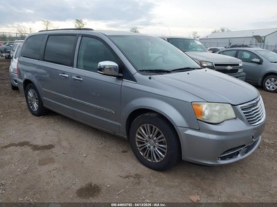 2C4RC1CG6ER****** 2014 Chrysler Town & Country