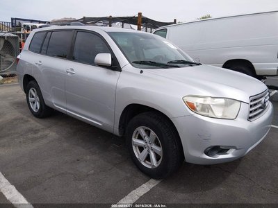 5TDZK3EH4AS****** 2010 Toyota Highlander