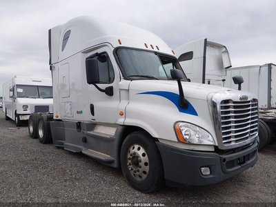 3AKJGLDR1JS****** 2018 Freightliner Cascadia 125