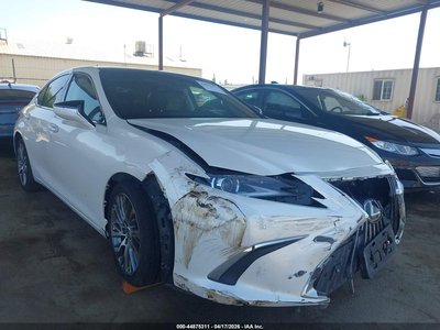 2020 Lexus ES