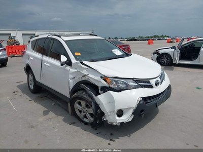 2T3WFREV5DW****** 2013 Toyota RAV4