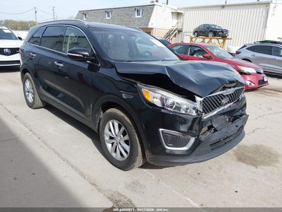 5XYPG4A56JG****** 2018 Kia Sorento