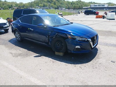 2020 Nissan Altima